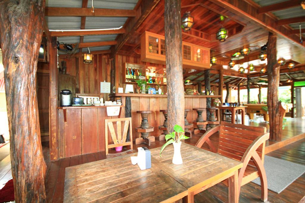J.Holiday Inn Krabi Bagian luar foto