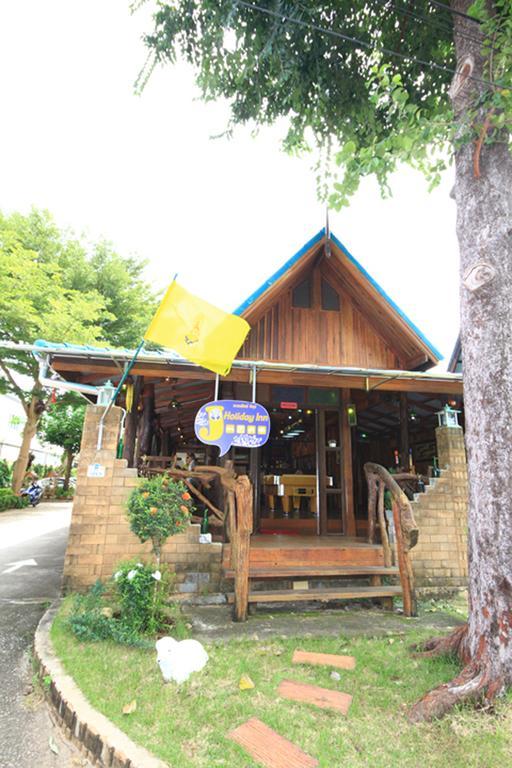J.Holiday Inn Krabi Bagian luar foto