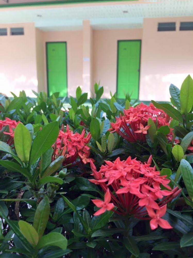 J.Holiday Inn Krabi Bagian luar foto