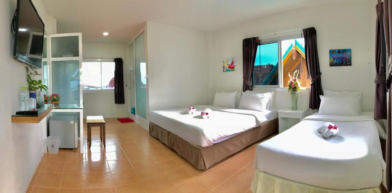 J.Holiday Inn Krabi Bagian luar foto